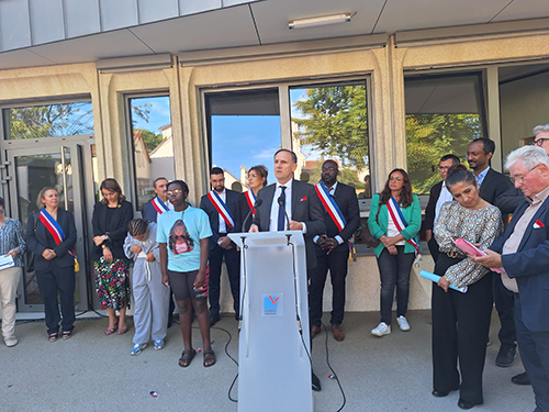 O Sichel à l’inauguration de l’école de Villetaneuse