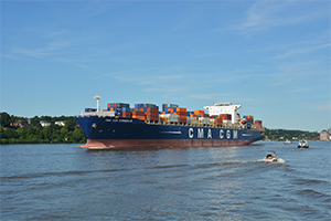 Porte-conteneurs CMA CGM 